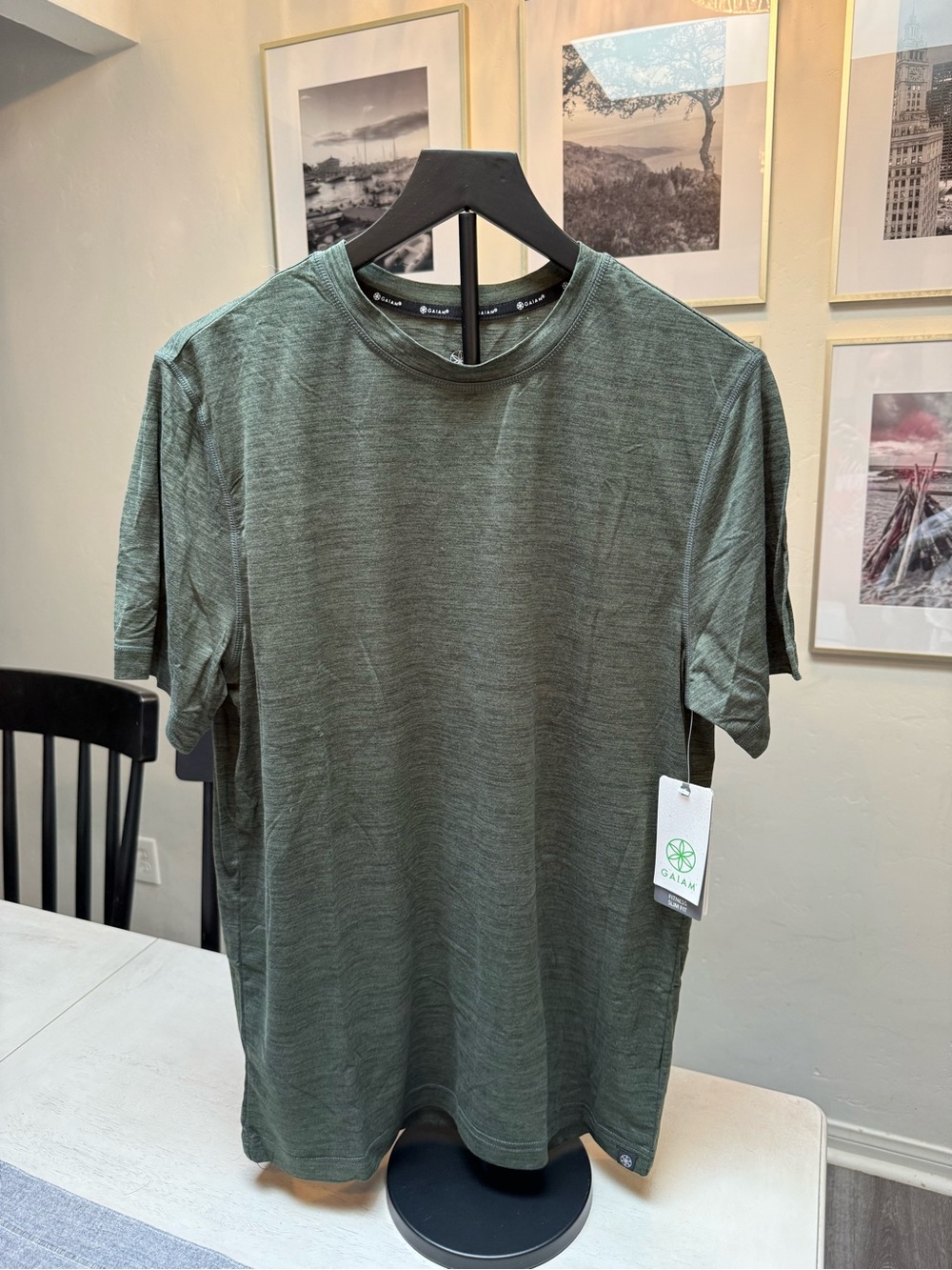 GAIAM Men's Short Sleeve Crew Tee - Olive